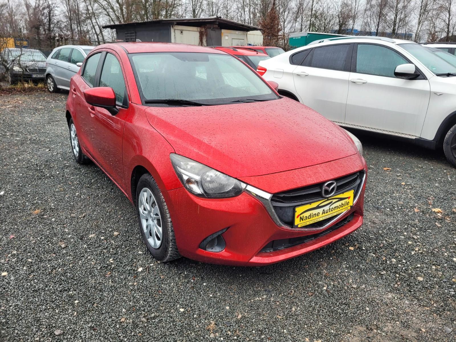 Mazda 2 Lim. Center-Line / 2. Hand / HU 04-27