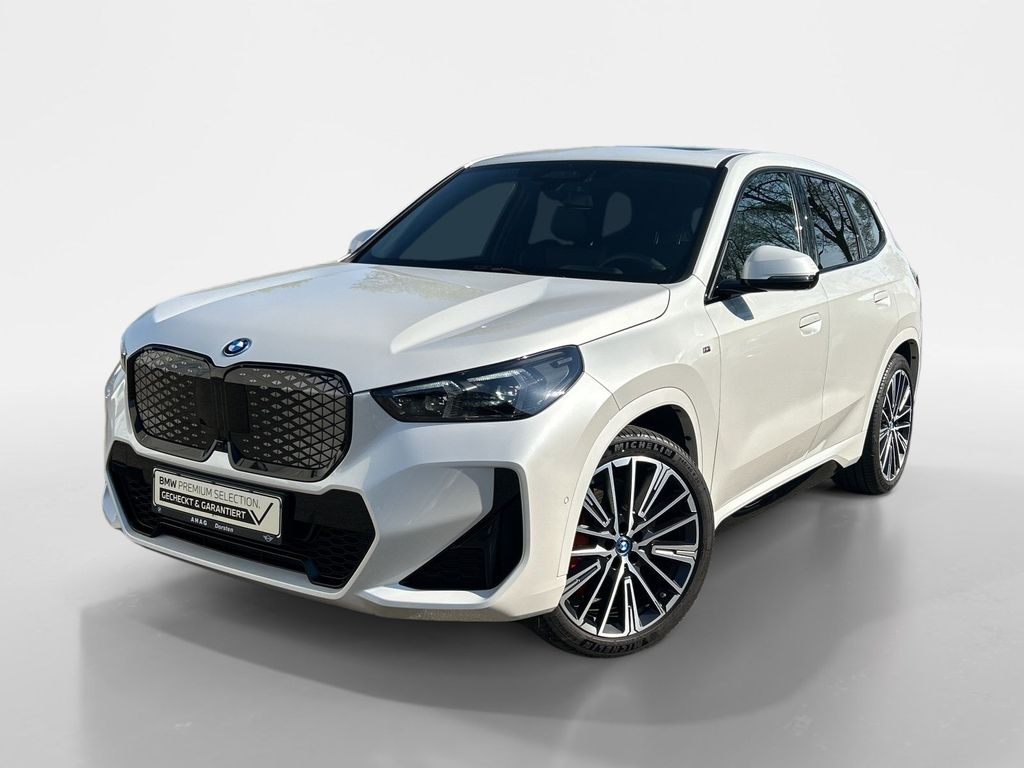 BMW iX1 xDrive30 M Sport Pro H/K ACC 360° el.Sitze L