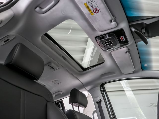 Hyundai Staria Signature 1.6 Hybrid 2WD Autobahnassi.