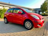 Toyota Yaris Life*AUTOMATIK*1-HAND*SCHECKHEFTGEPFLEGT ! - gebrauchte Toyota Yaris aus dem Jahr 2010