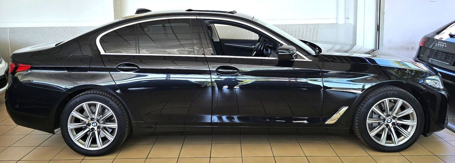BMW 530 d Luxury Line Laser HUD Kamera AHK Memory ha foto 3