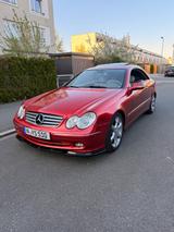 Mercedes-Benz CLK 320 - Mercedes-Benz 320: Coupe