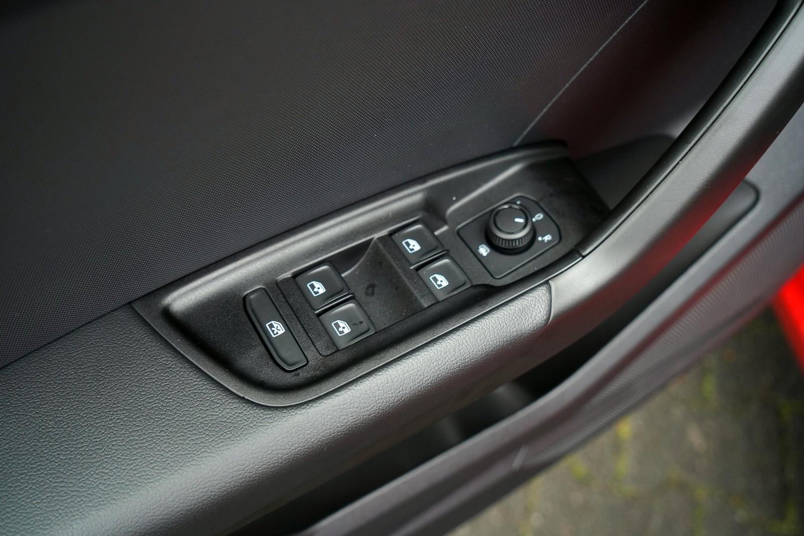 Audi A1 SPORTBACK 25TFSI SHZ PRIVACY 4-SEASON ACC LED
