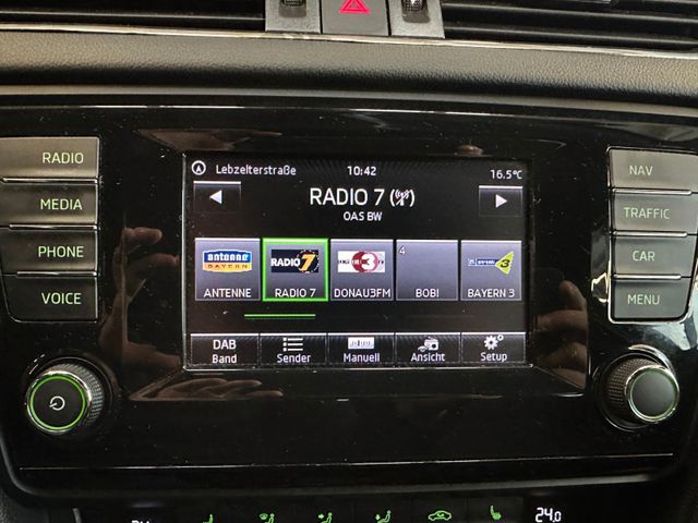 MYAUTOCENTER – Gebraucht- und Jahreswagen mit Werkstattservice in Pfaffenhofen Skoda Octavia Combi RS *1. Hand*Klima*Navi*Xenon*BT*