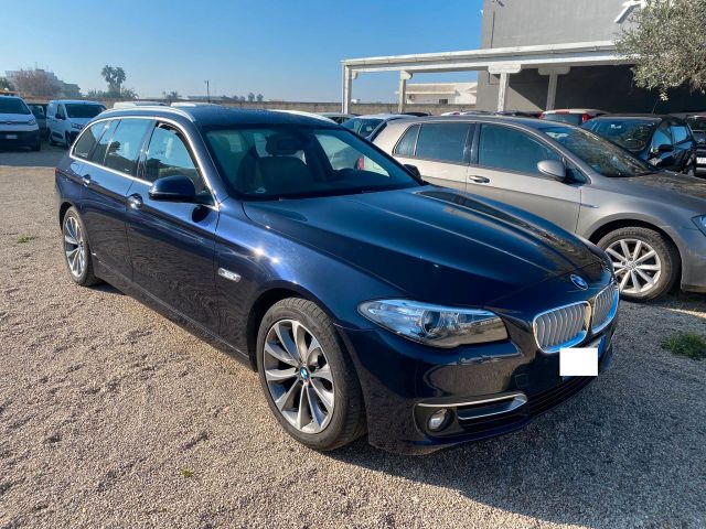 BMW Bmw 520 520d xDrive Touring Modern