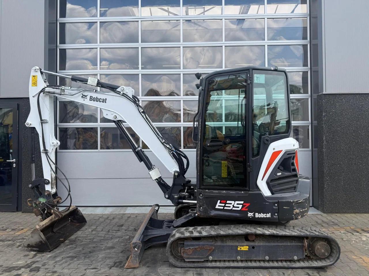 Bobcat E35z