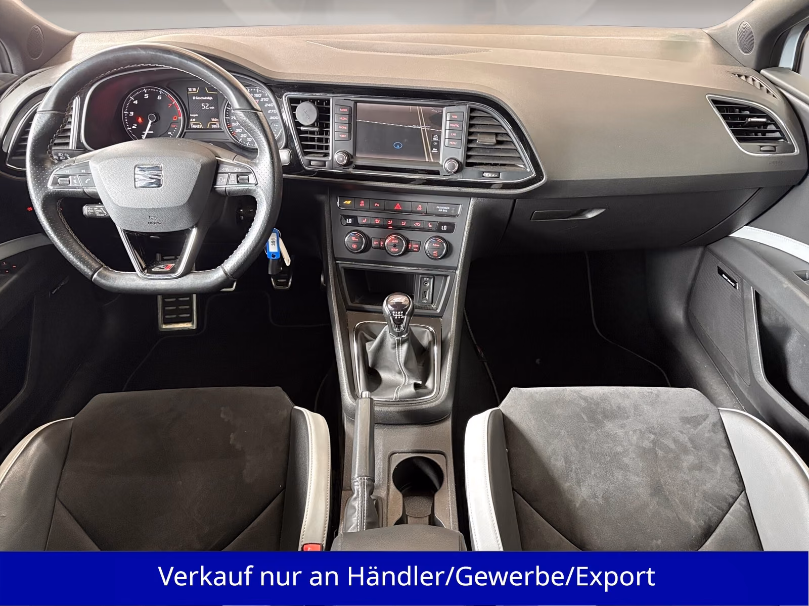 SEAT Leon Cupra 290 ch – BVM6 – Full LED – Alcantara – Gris Dynamic – 146 433 km