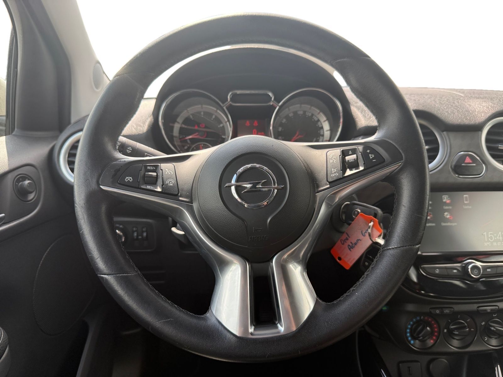 Fahrzeugabbildung Opel Adam 1.2 Open Air TEMPO GARANTIE