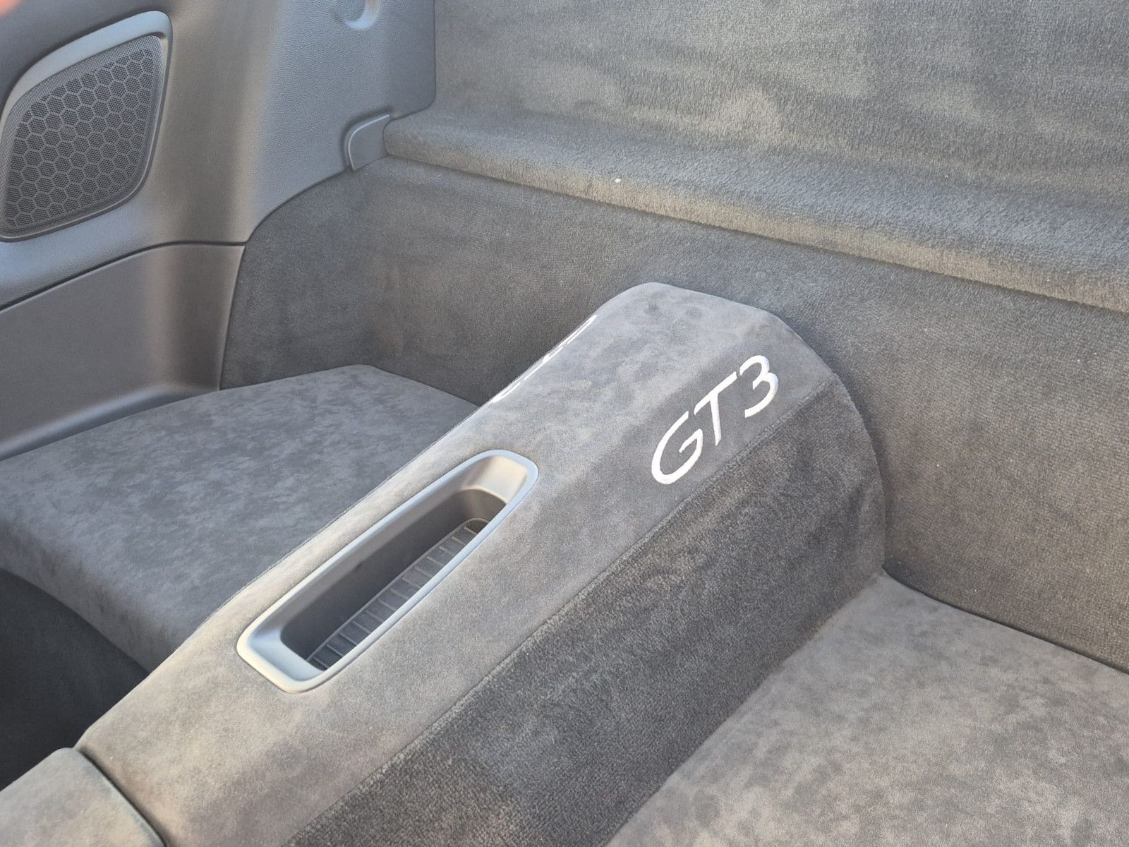 991 911 GT3*Neuwagenzustand*Approved*SportChrono