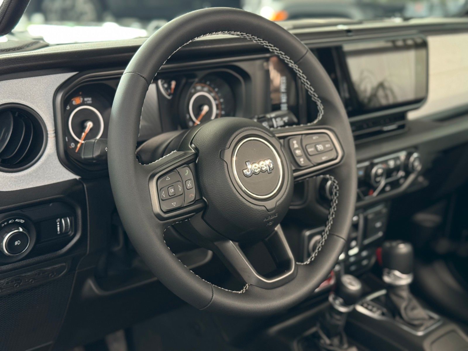 Fahrzeugabbildung Jeep Wrangler WILLYS 2.0 T-GDI 4x4 MY25 "AHK"