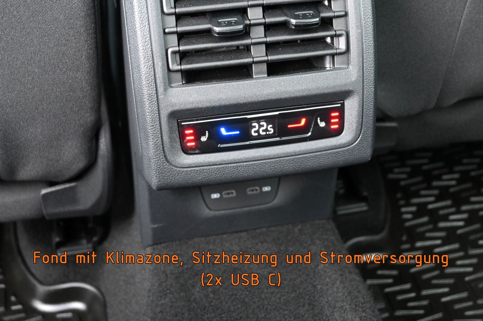Fahrzeugabbildung Volkswagen Golf 2.0 TDI Life Variant °ACC°PANO°STANDHEIZ°HK
