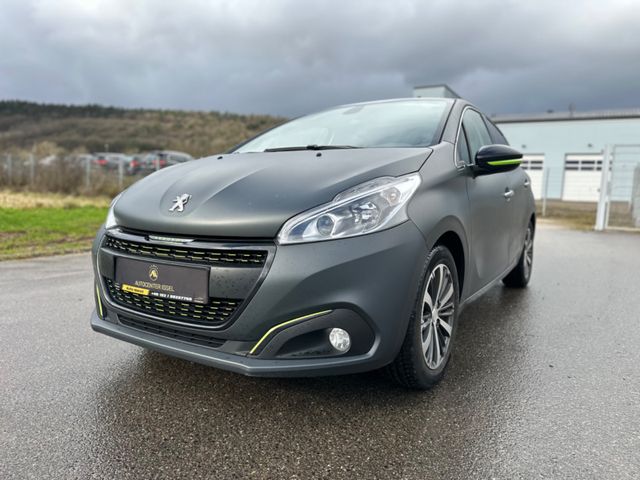 Peugeot 208 Allure Panorama/Leder/Navi/Kamera/1. Hand