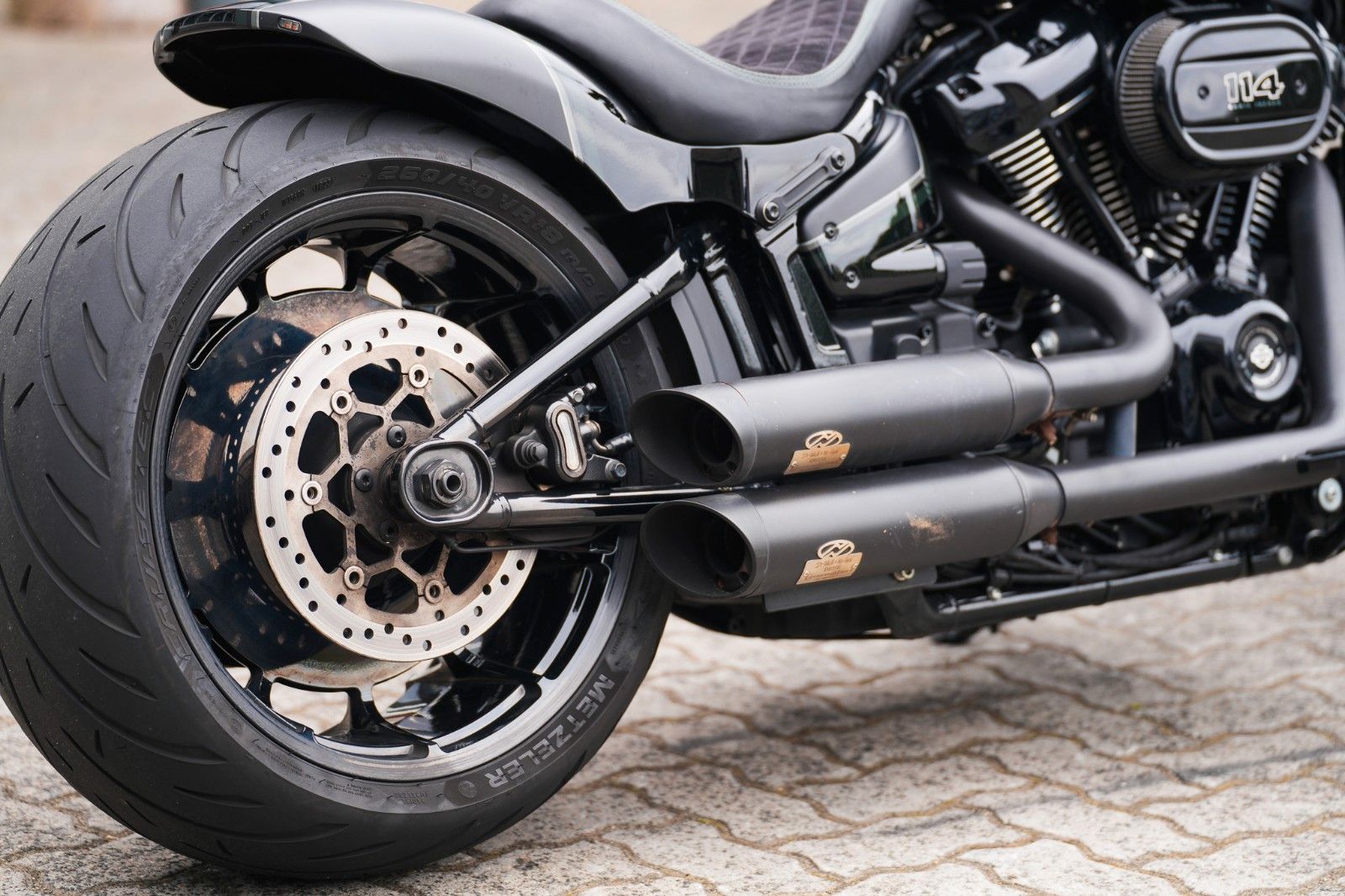 Fahrzeugabbildung Harley-Davidson DARK BOY 114 cui - FAT BOY FLFBS - JEKILL & HYDE