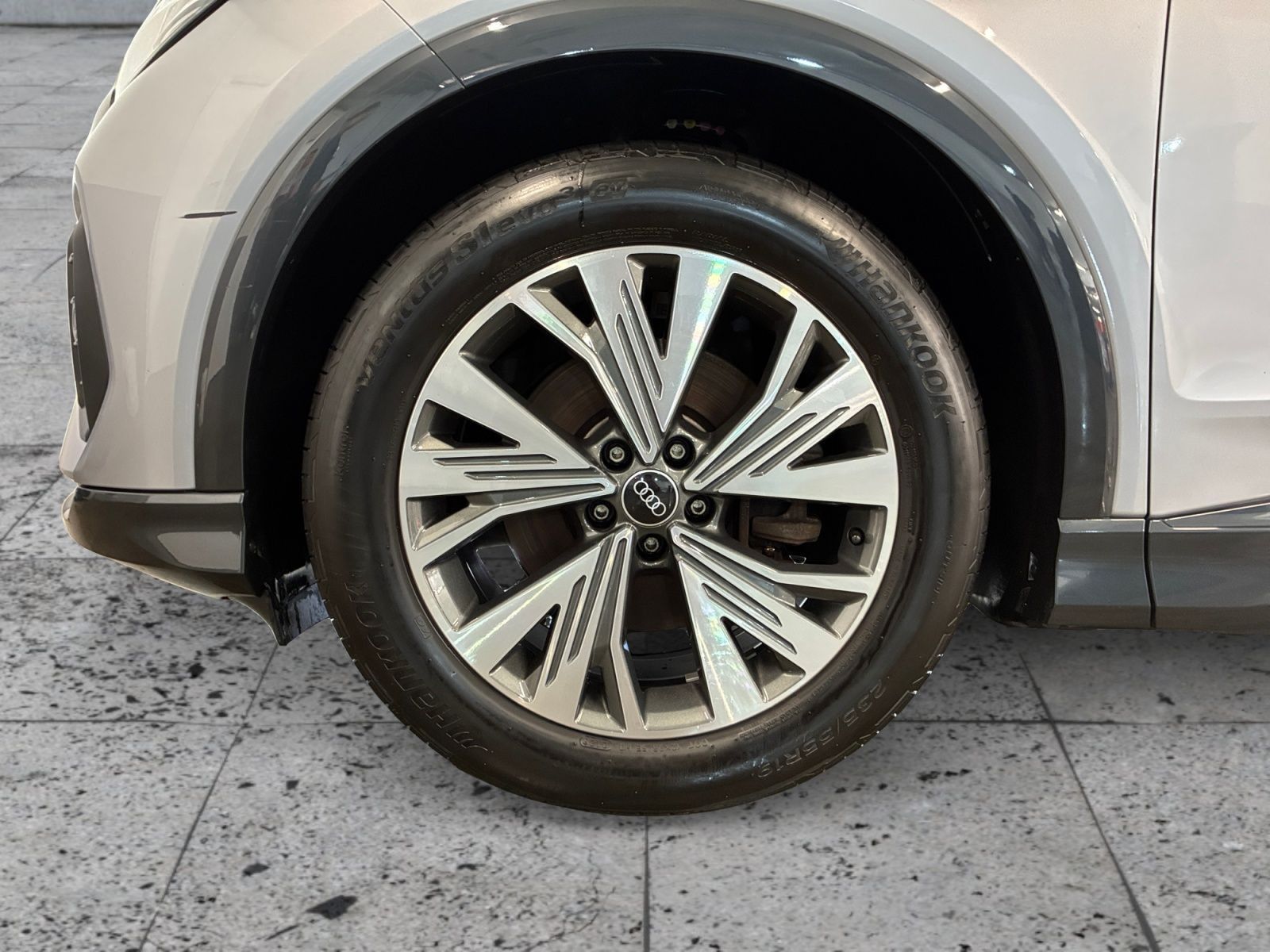 Audi Q4 e-tron - Bild 8