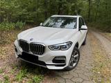 BMW X5 x-Drive 45e  xline  HuD AHK Harman Kardon - BMW X5: 45e