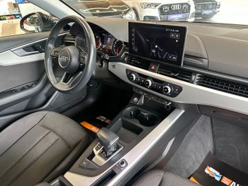 Audi A4 Avant 30 TDI advanced *LED*Navi*