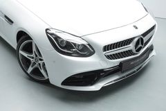 MERCEDES-BENZ SLC 180 Roadster*AMG-Line*Panorama*Airscarf*18"