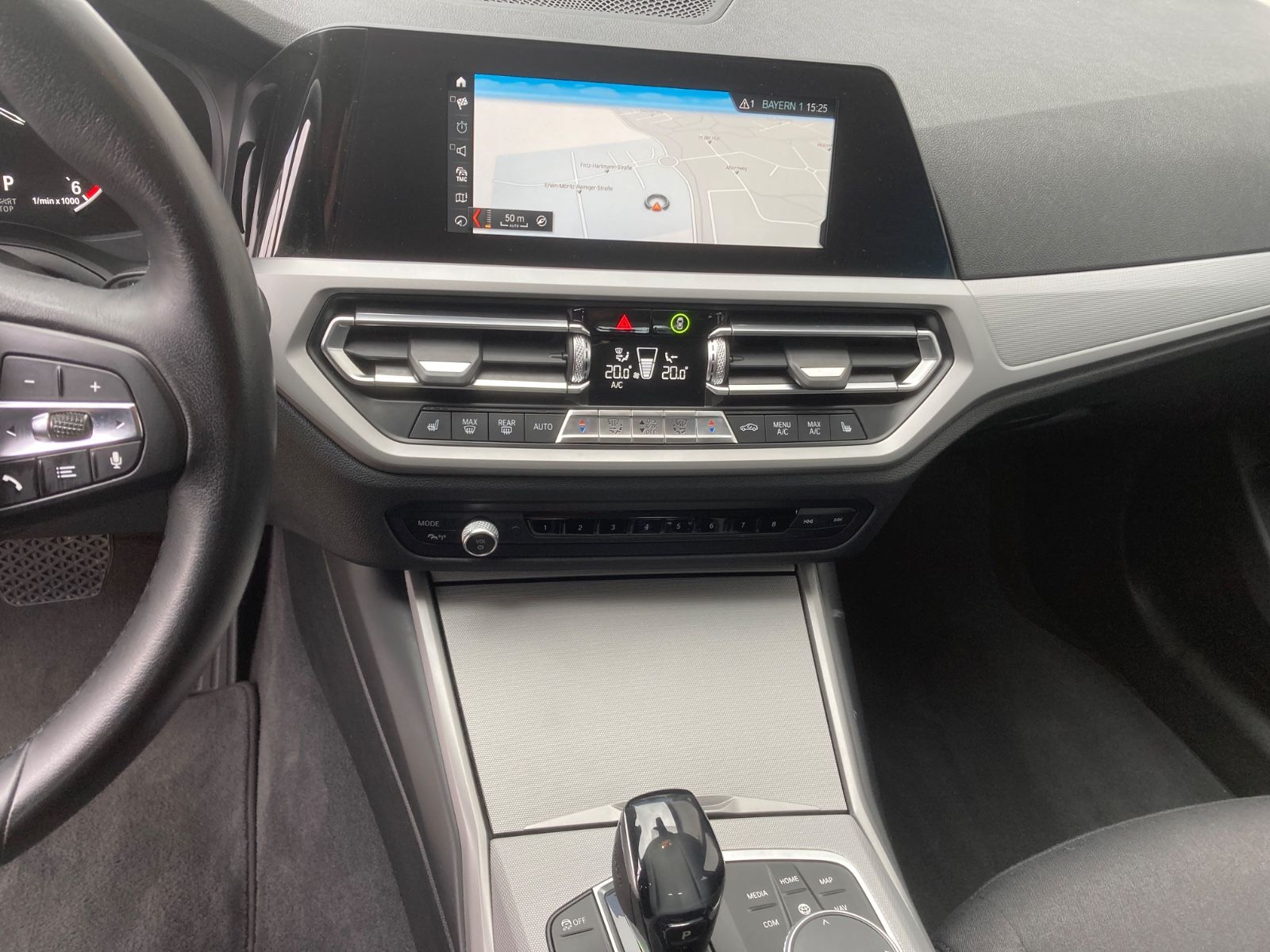 BMW 320d Touring *PDC*LED*Sitzheizung* foto 13