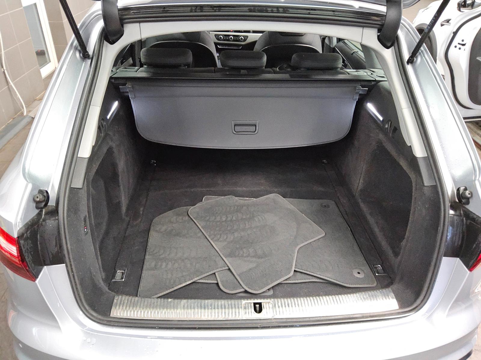 Audi A4 Avant 40 TDI Qu. advanced Navi LED Pano RFK