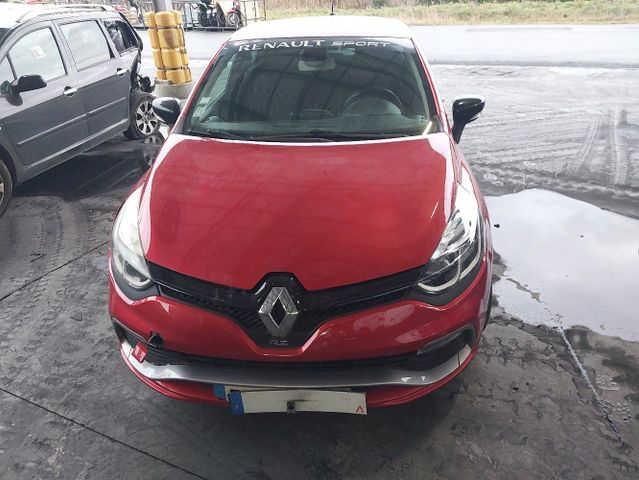 Renault CLIO IV R.S 1.6 - 200 EDC