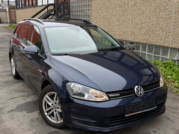 Volkswagen Golf - 2
