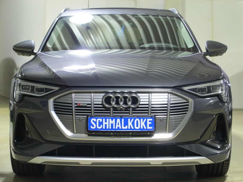 Image of Audi e-tron