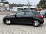 Mercedes-Benz A 180 BlueEfficiency*AUTOMATIK*SHZ* - Mercedes-Benz A 180 Gebrauchtwagen in Frankfurt