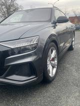 Audi SQ8 AT//AHK, Standheizg.,Matrixlicht,Pano,RFK, P - Audi SQ8 aus 2024