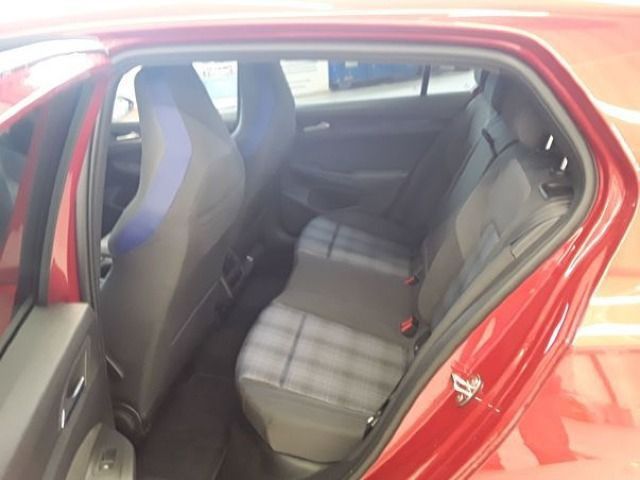 Volkswagen Golf - Bild 8