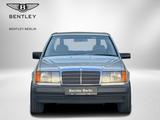 Mercedes-Benz 300 E 4-Matic KLIMA TOP-ZUSTAND H-KENNZEICHEN - Mercedes-Benz 300: Allradantrieb
