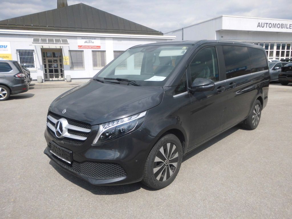 Mercedes-Benz V 220