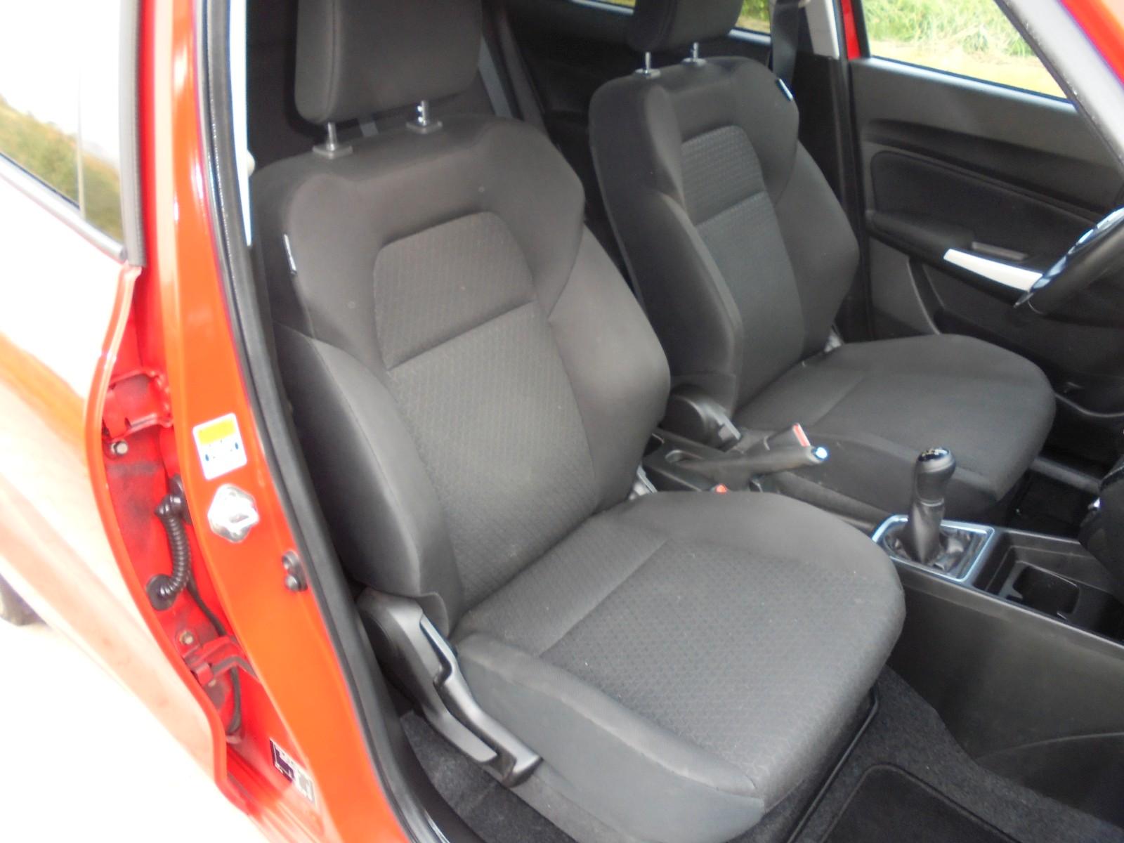 Suzuki Swift 1.0 BOOSTERJET Comfort KLIMA RFK SHZ !