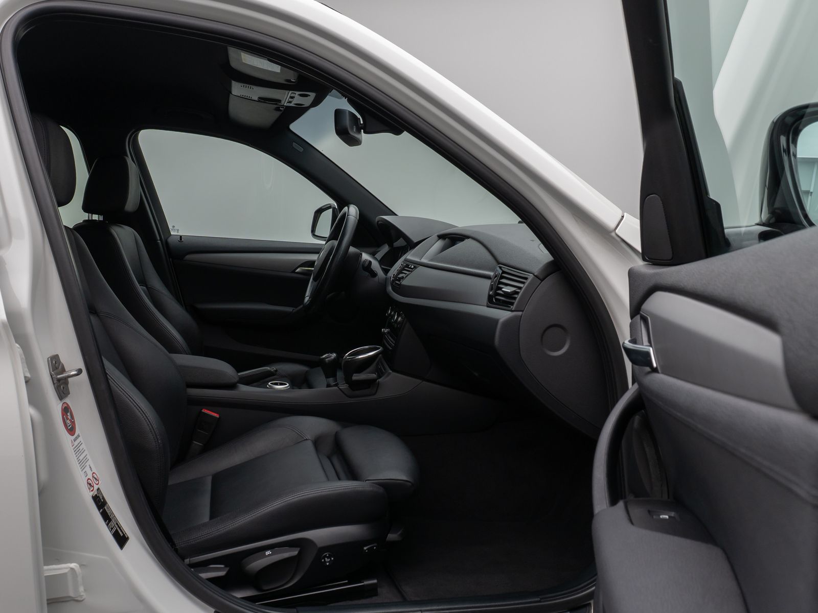 Fahrzeugabbildung BMW X1 sD18i M Sport Navi SitzhzgPDC Xenon AHK 8fach