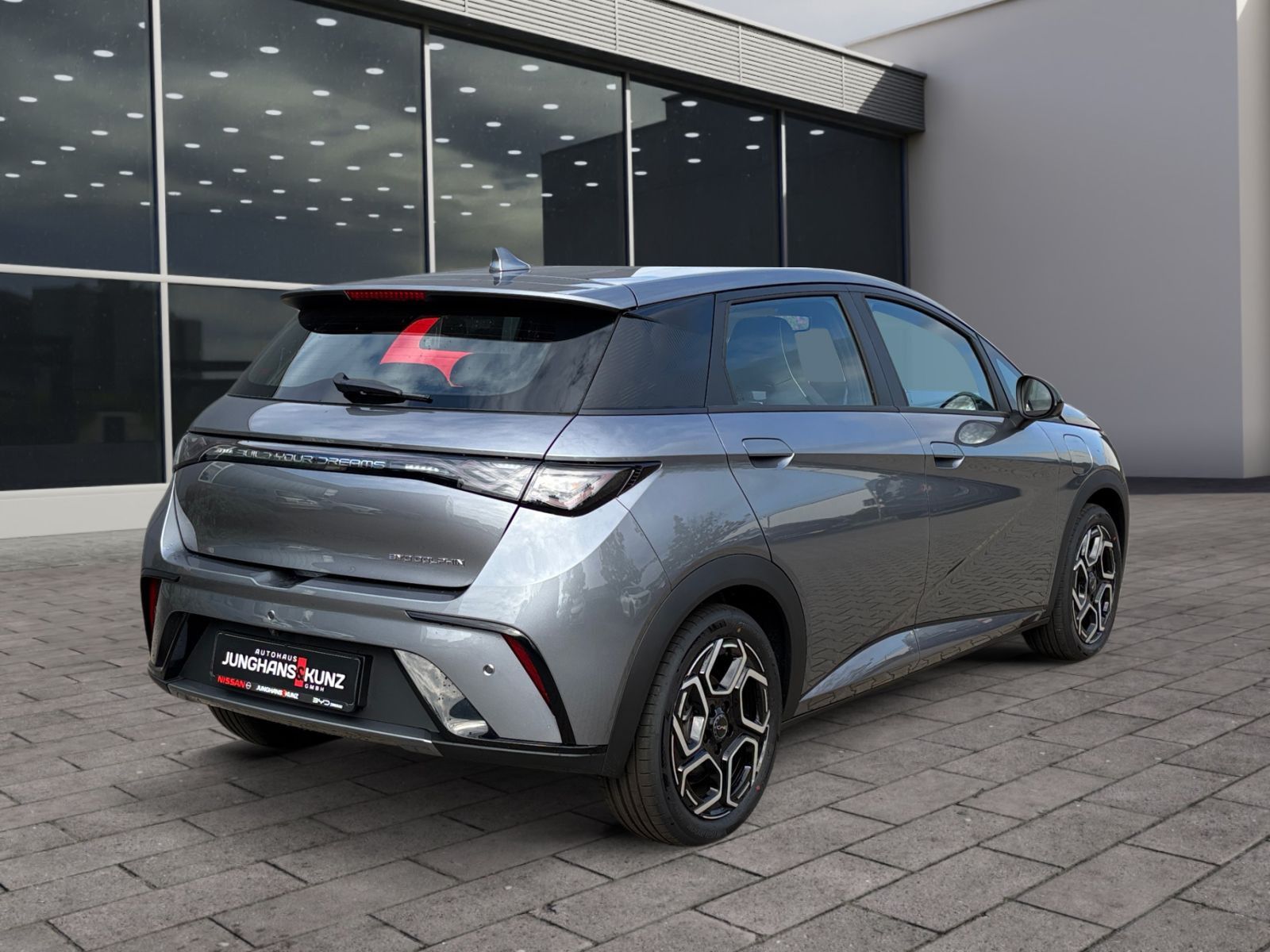 BYD DOLPHIN