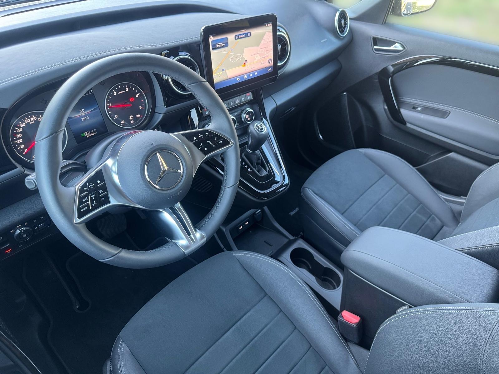 Mercedes-Benz T 180 d Edition SHZ*LED*MBUX*AHK*Kamera*Temp*Nav