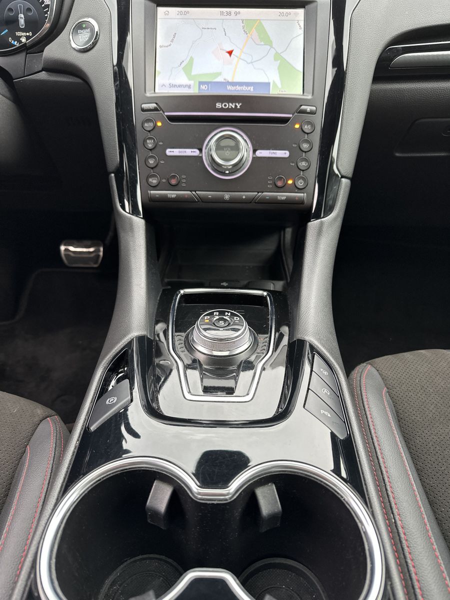 Fahrzeugabbildung Ford Mondeo Turnier 2.0 EB ST-Line NAV+LED+PANO+KAM