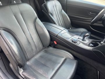 BMW 650 - 12