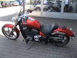 Yamaha XVS 1300 Custom Stryker - YAMAHA XV