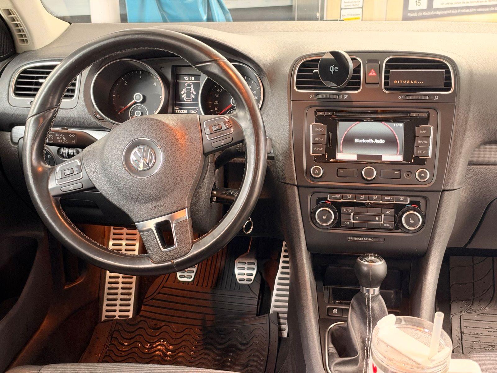 Volkswagen Golf 2012 — photo 15