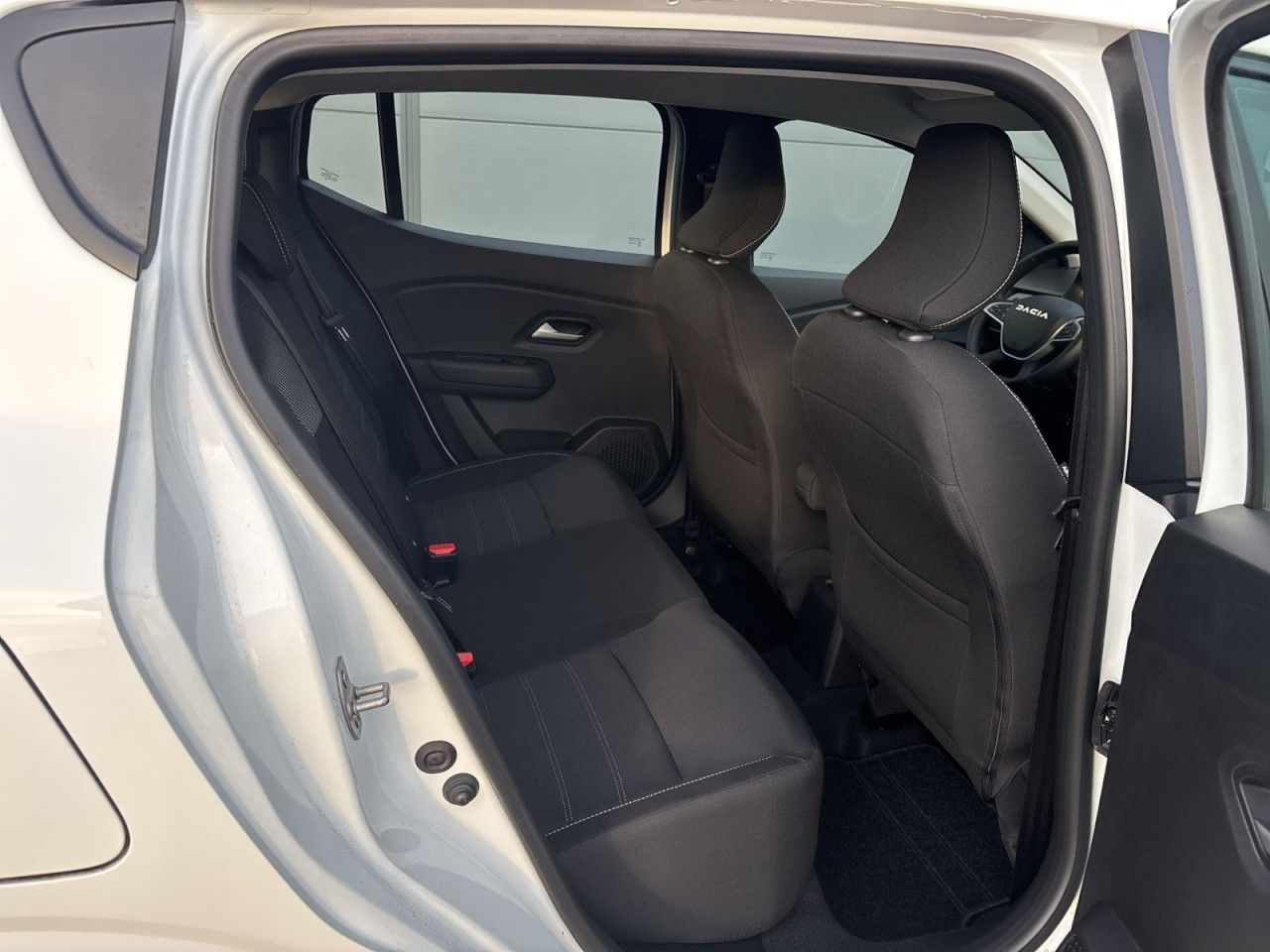 Dacia Sandero - Bild 12