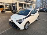 Toyota Aygo AYGO x-play *Automatik*Klima*PDC*56TKM*5Tür - Toyota in Essen: Aygo