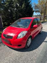 Toyota yaris 1.0 *Super Auto* BJ;2006  KM:... - gebrauchte Toyota Yaris aus dem Jahr 2005
