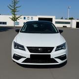 Seat Leon FR Black Matt Edition - Seat Leon mit Benzin-Antrieb: Kleinwagen, Automatik
