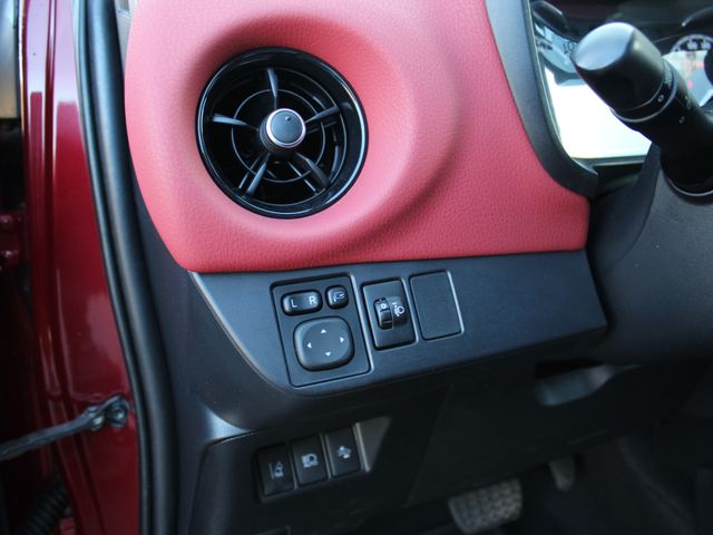 Yaris 1.5 Hybrid Style Selection