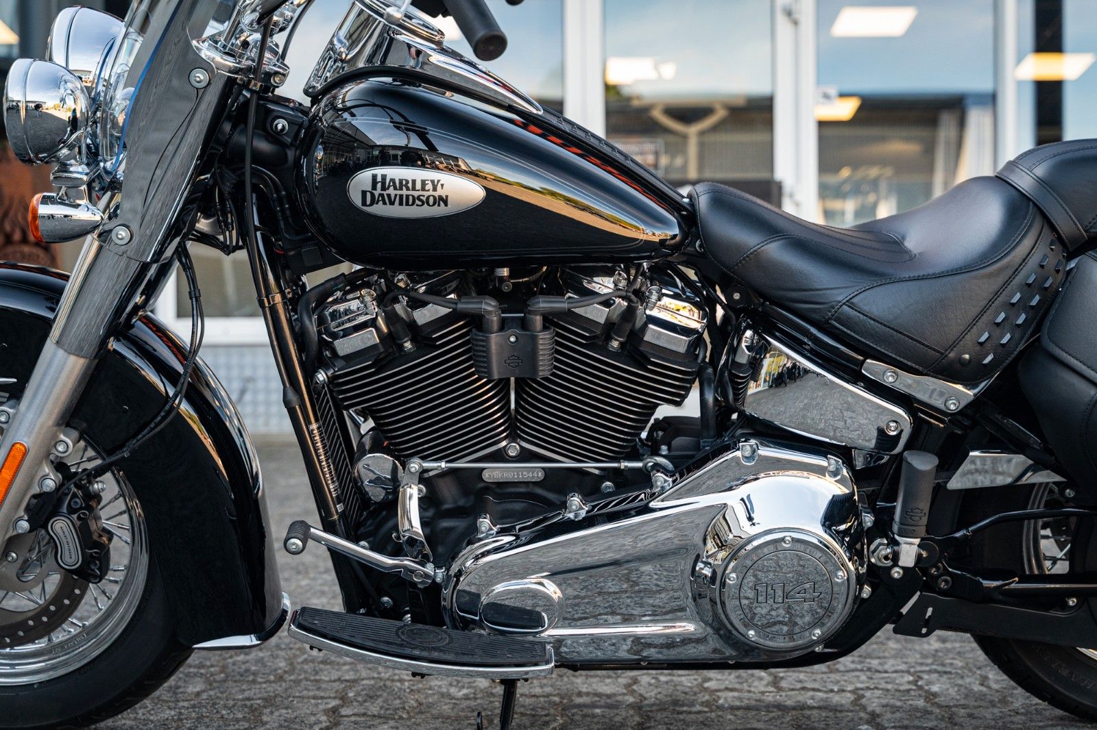 Fahrzeugabbildung Harley-Davidson Softail Heritage FLHCS 114 CUI -NEUWERTIG -