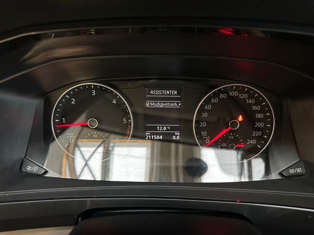 MYAUTOCENTER – Gebraucht- und Jahreswagen mit Werkstattservice in Pfaffenhofen Volkswagen T6 Multivan Comfortline 4Motion *WLAN*Klima*Navi