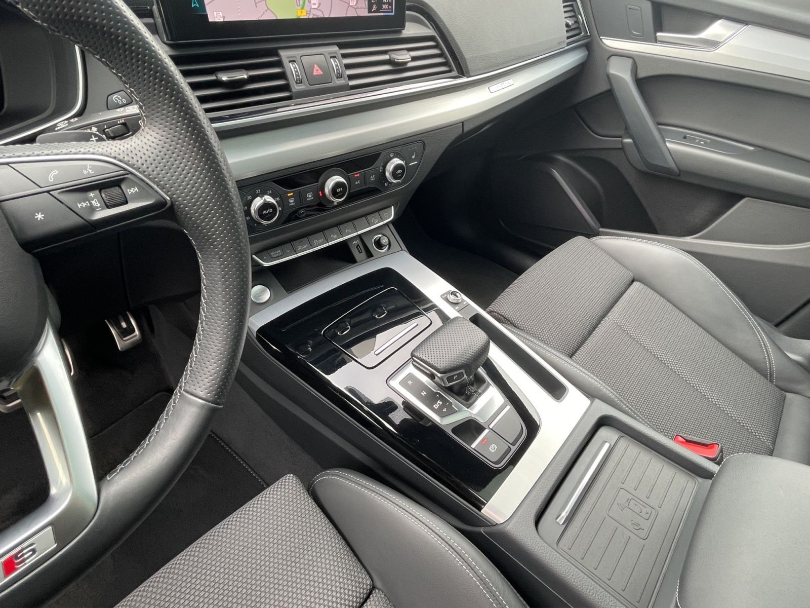 Audi Q5 - Bild 14