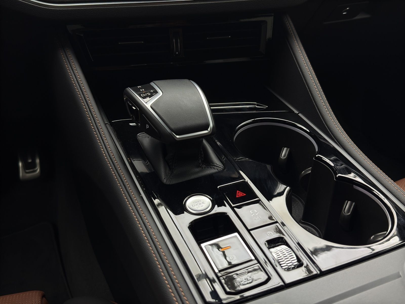 Volkswagen Touareg - Bild 7