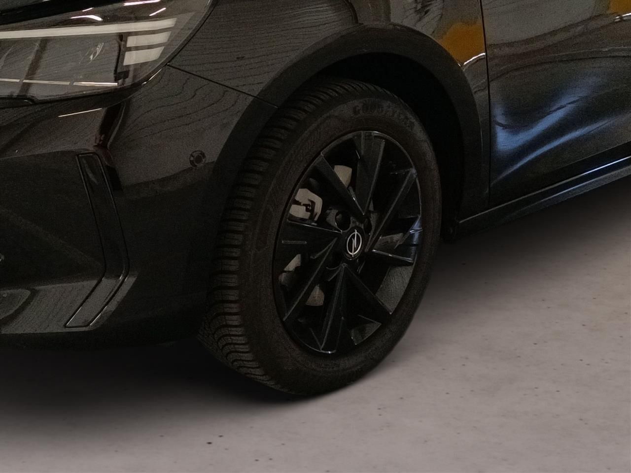 Fahrzeugabbildung Opel Corsa F 1.2 Turbo GS 74KW