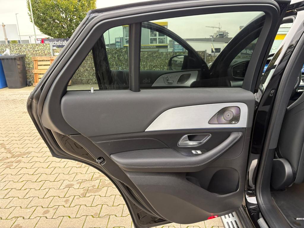 Mercedes-Benz GLE 300